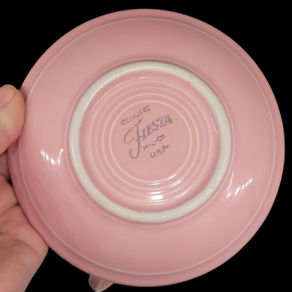 Vintage fiestaware dusty rose teacup & saucer - Picture 6 of 7